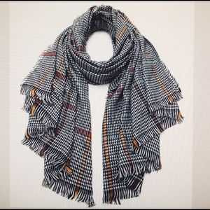 Accessories - ๐งฃ NWT plaid checker scarf beautiful color Accessories - ๐งฃ NWT plaid checker scarf beautiful color